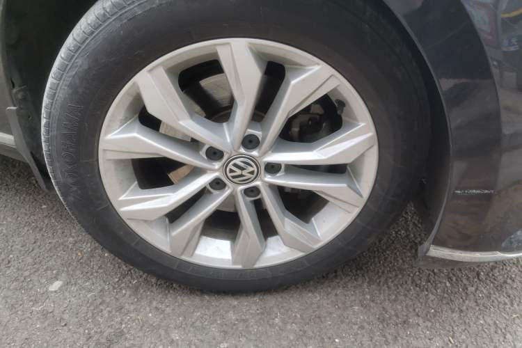 Used Volkswagen Magotan 2018 330TSI DSG Luxury Model