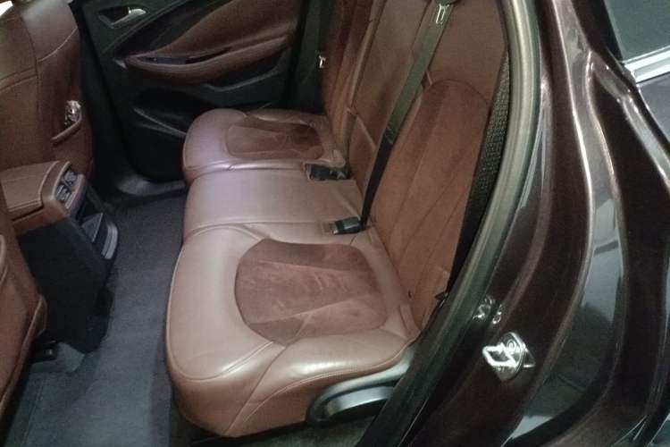 Used Buick Envision 2016 28T Four-Wheel Drive Elite Version