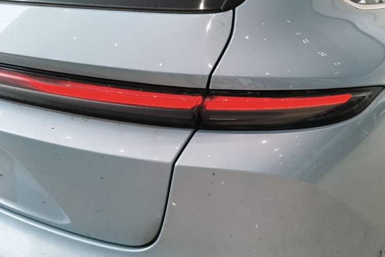 Used Nio ET5T 2023 75 kWh Touring Exterior 3