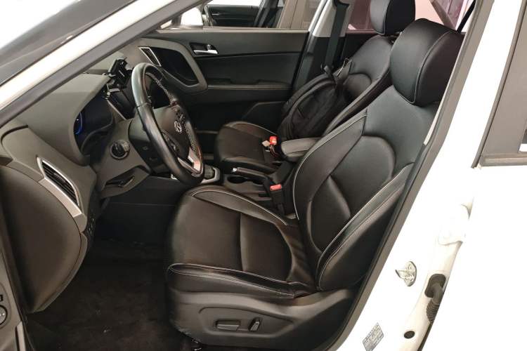 Used Hyundai ix25 2017 1.6L Automatic Smart Version Left Front Seat