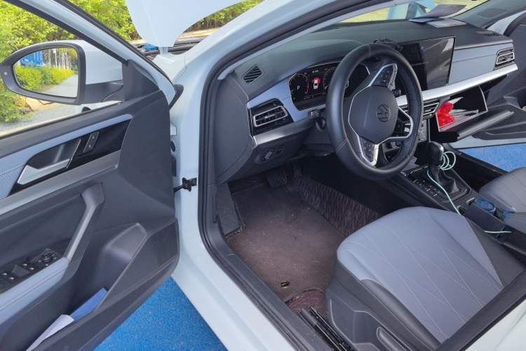 Used Volkswagen Lavida 2024 1.5L Automatic Starry Sky 5 Million Edition Driver Seat