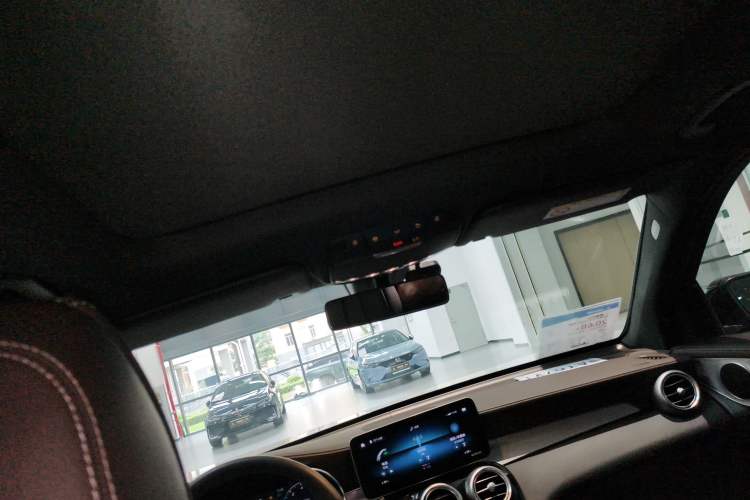 Used Mercedes-Benz GLC 2021 GLC 260 L 4MATIC Dynamic Edition Headliner