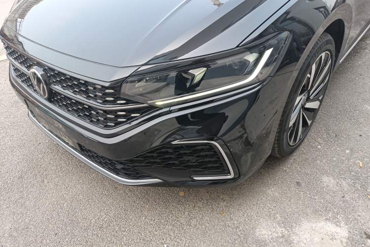 Used Volkswagen Passat 2022 330TSI Starry Elite Edition