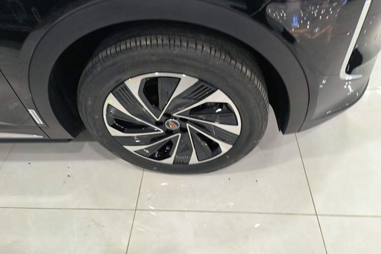 Used Hongqi HS7 PHEV 2025 Model 2.0T PHEV Two-Wheel Drive Qi Xiang Edition 7-Seater