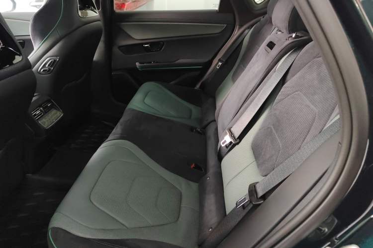 Used BYD Han 2022 EV 610 km All-Wheel-Drive Qianshan Cui Limited Edition