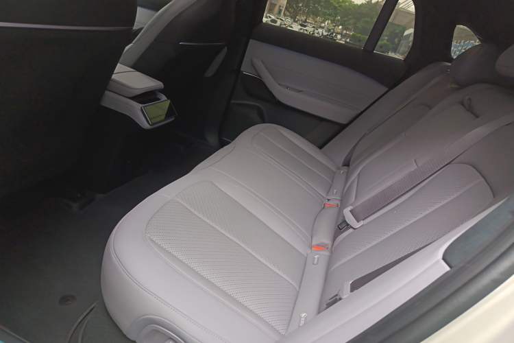 Used Nio EC6 2024 75 kWh