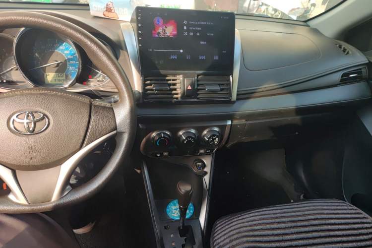 Used Toyota YARiS L Zhi Xuan 2015 1.5E Automatic Charm Edition