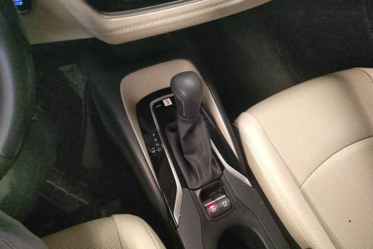 Used Toyota Corolla 2021 1.2T S-CVT Luxury Edition