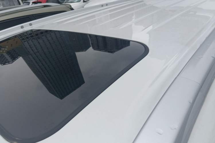 Used Mitsubishi Outlander 2020 2.4L 4x4 Zhi Xiang Edition 5 Seats Roof