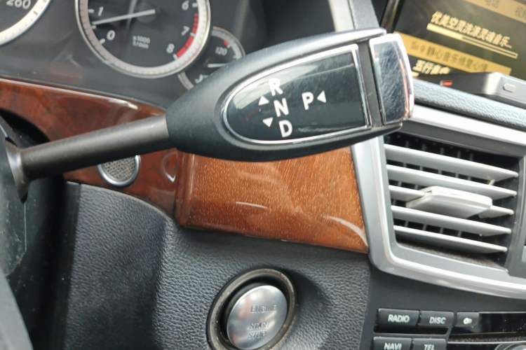 Used Mercedes-Benz E-Class 2011 E 300 L Elegant Model Gear Lever
