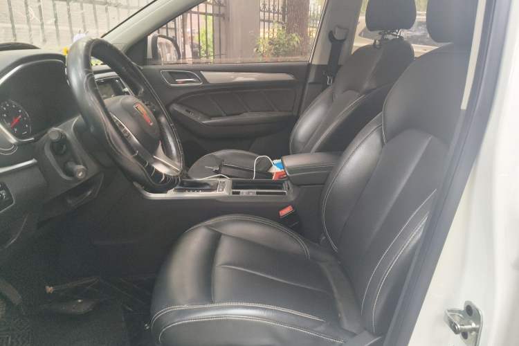 Used Roewe RX5 2018 20T Two-Wheel Drive Automatic Internet Smart Edition