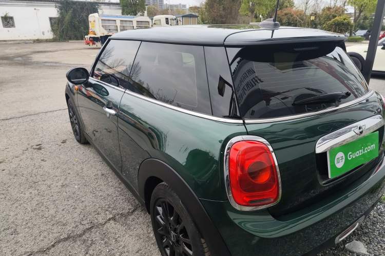 Used MINI 2014 1.5T COOPER Fun
