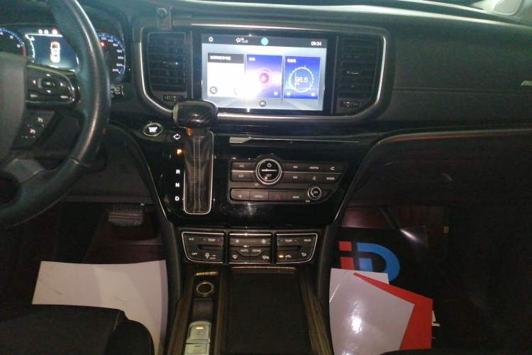 Used GAC Trumpchi M8 2020 390T Deluxe Edition
