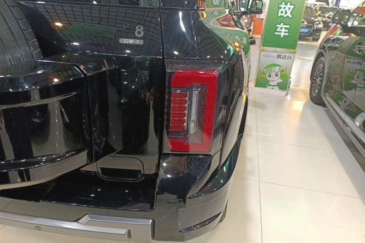 Used Formula Leopard Leopard 8 2025 Smart & Brave Flagship Edition 7 Seats