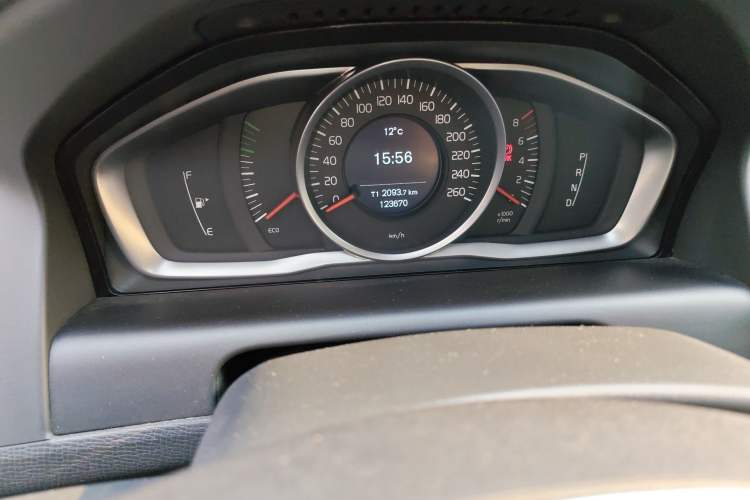 Used Volvo XC60 2017 T5 Smart Upgrade Edition
