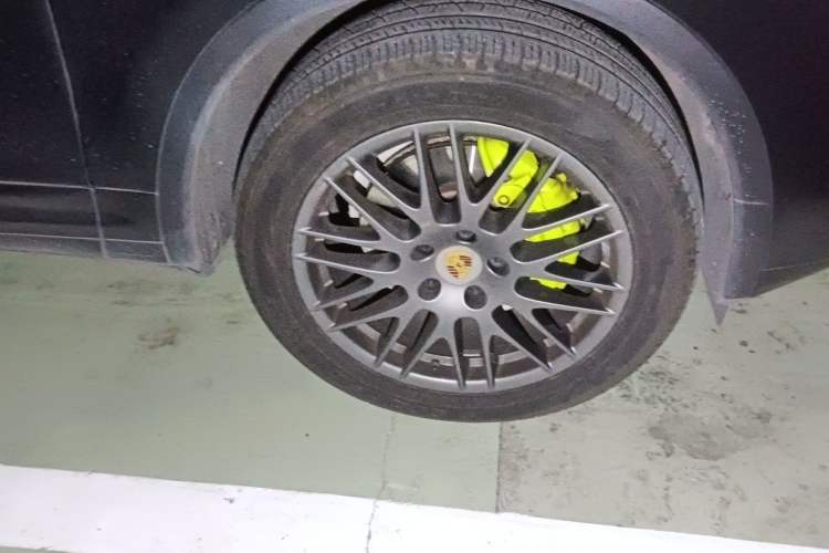 Used Porsche Cayenne E-Hybrid 2016 Cayenne S E-Hybrid 3.0T
