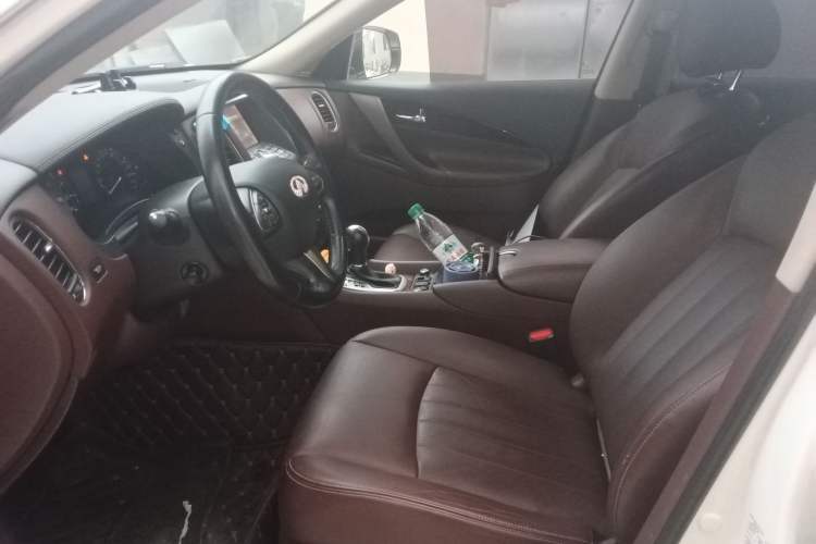 Used Infiniti QX50 2015 2.5L Luxury Edition Left Front Seat