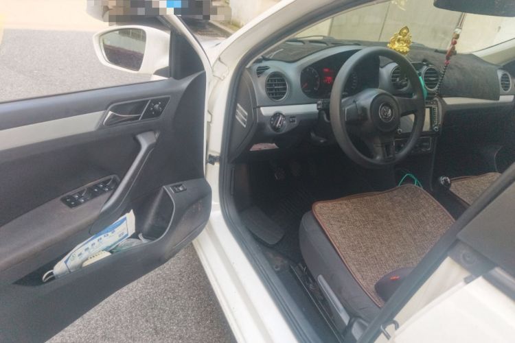 Used Volkswagen Jetta 2013 1.6L Manual Comfort Model
