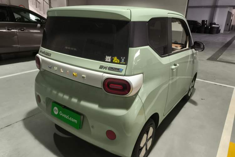 Used Wuling Hongguang MINIEV 2024 3rd Generation 215km Youth Edition