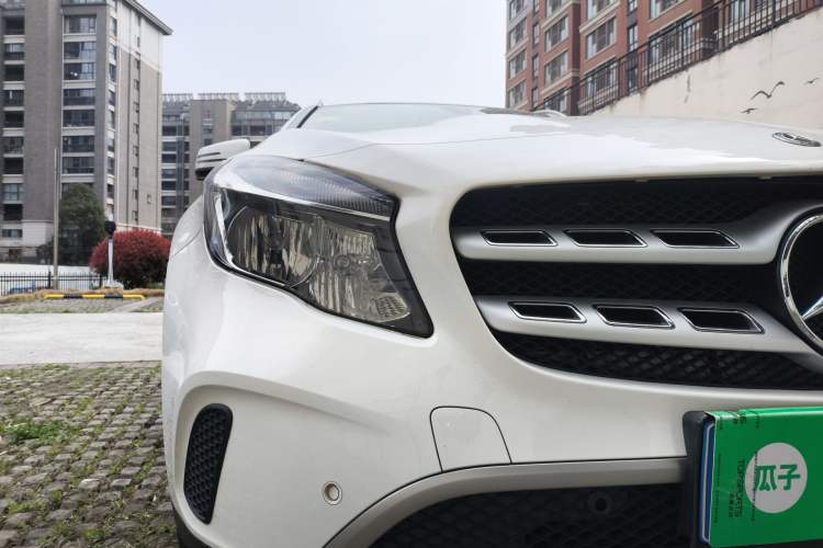 Used Mercedes-Benz GLA 2018 GLA 200 Sport Edition Right Front Headlight