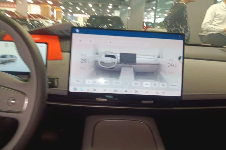 Used Nissan N7 2025 510 Pro