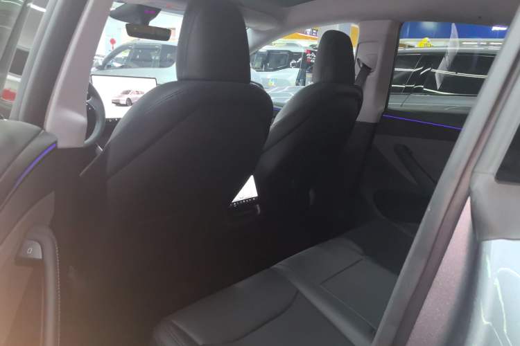 Used Tesla Model Y 2025 Rear-Wheel-Drive Version