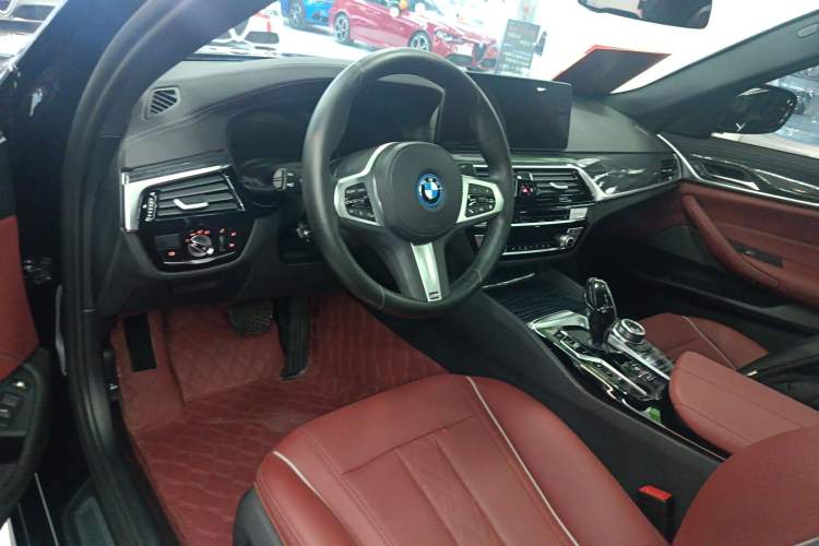 Used BMW 5 Series New Energy 2022 Restyled 535Le M Sport Package
