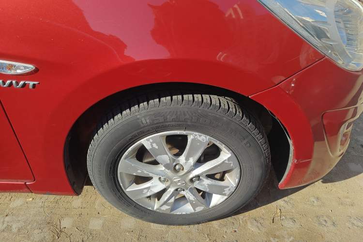 Used Hyundai Verna (older generation) 2010 Sedan 1.4L Automatic Comfort Model GS
