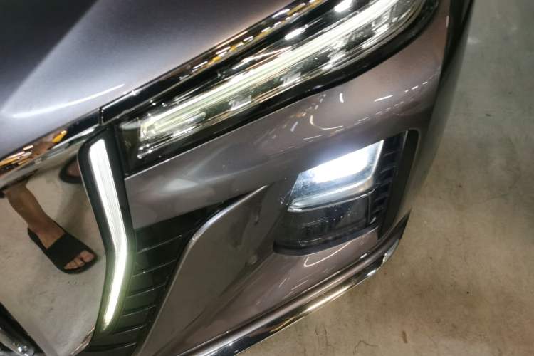 Used Hongqi H5 2023 2.0T Automatic Smart Connect Flagship Edition