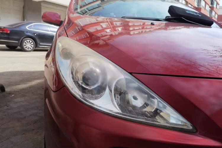 Used Peugeot 307 2012 Hatchback 1.6L Automatic Comfort Edition Right Front Headlight