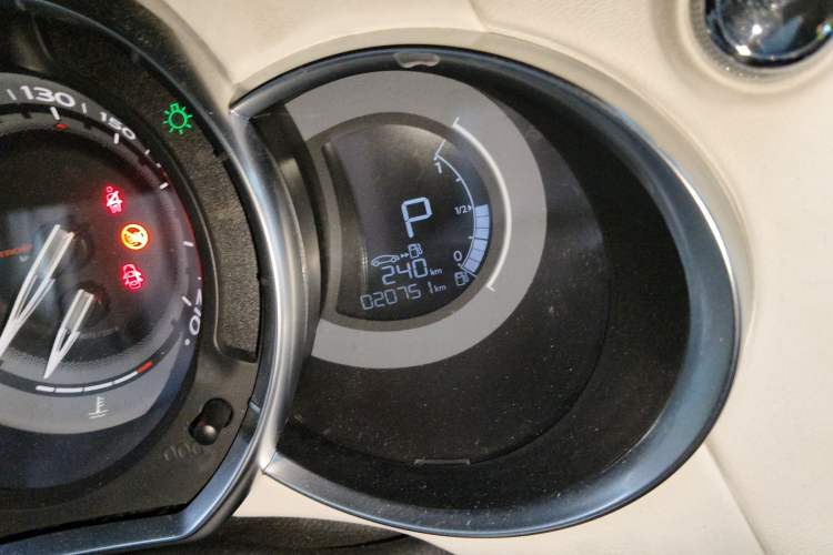 Used DS 3 2012 1.6L Supreme Edition
