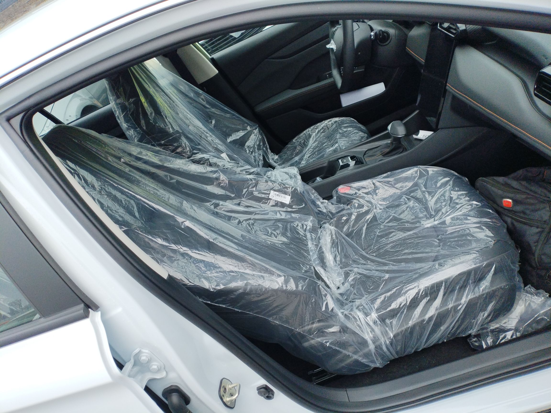 Dongfeng Aeolus Yixuan 2025 1.5L Automatic Luxury Version - Luxury — снимка 19