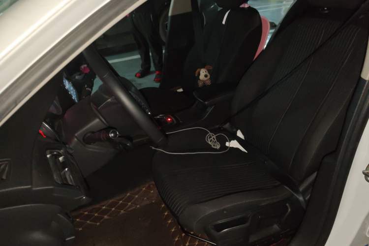 Used Peugeot 408 2016 1.6T Automatic Luxury Edition
