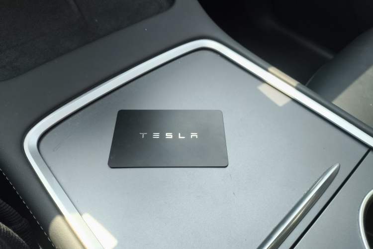 Used Tesla Model Y 2023 Rear-Wheel-Drive Version