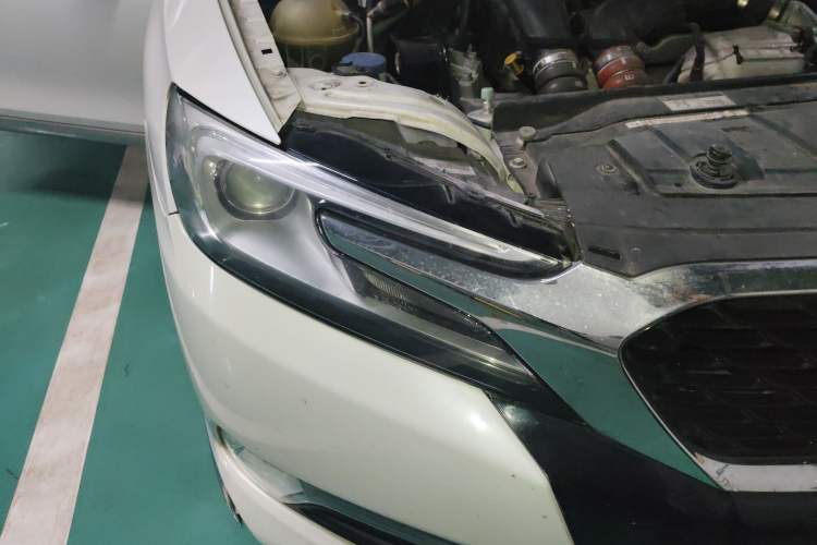 Used DS 5LS 2015 1.6T Elegant Edition THP160
