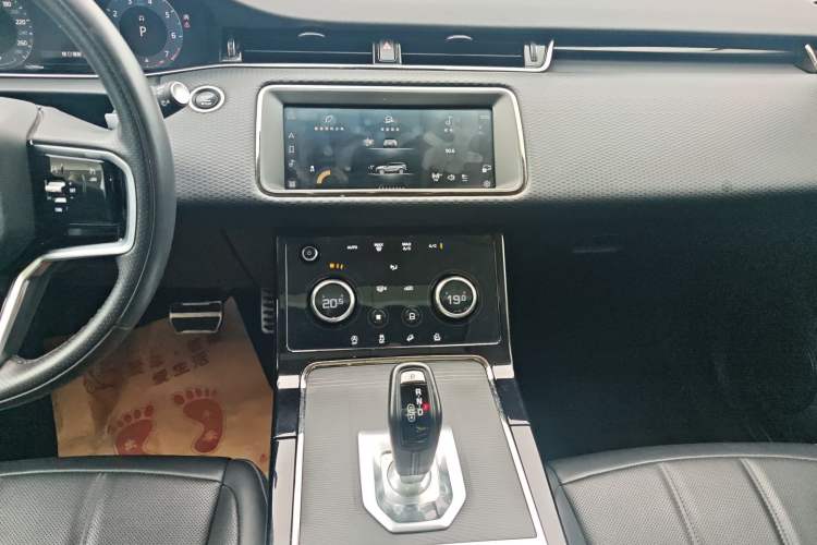 Used Land Rover Range Evoque 2023 Aurora L 200PS Elite Edition
