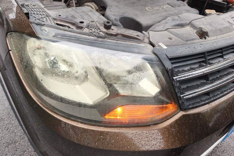 Used Dongfeng Fengon 360 2015 1.5L Manual Comfort II 7-Seater
