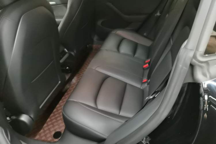 Used Tesla Model 3 2021 Standard Range Rear-Drive Upgraded Version

