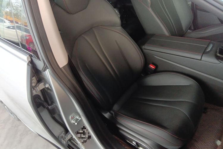 Used XPeng P7 2020 586E Right Front Seat