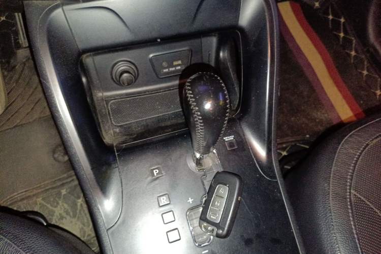 Used Hyundai ix35 2012 2.0L Automatic Two-Wheel Drive Elite Edition GLS
