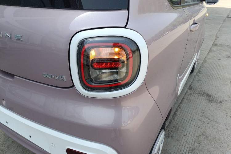 Used Bestune Pony 2026 Model 222km Shining Horse
