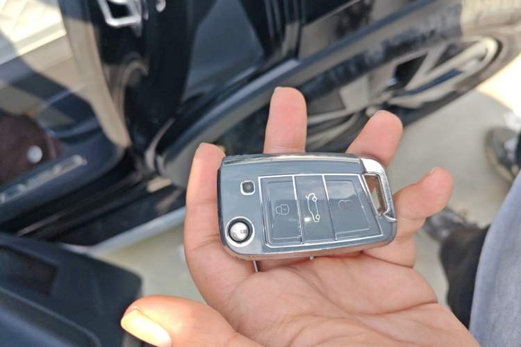 Used Volkswagen Tayron 2023 280TSI Two-Wheel-Drive Luxury Plus Advanced Version
