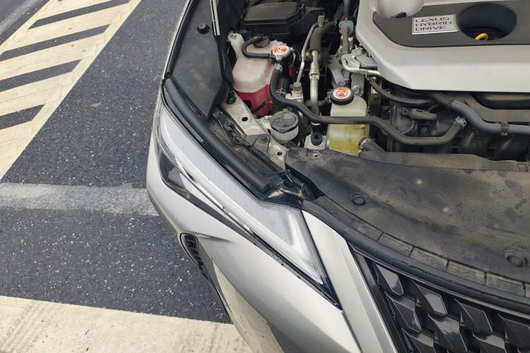 Used Lexus UX 2020 260h Explore & Adventure Edition Right Front Headlight