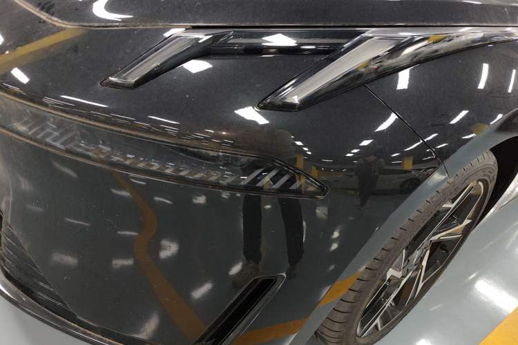 Used Lynk & Co 07 2024 EM-P 126 Long-Range Halo Left Front Headlight