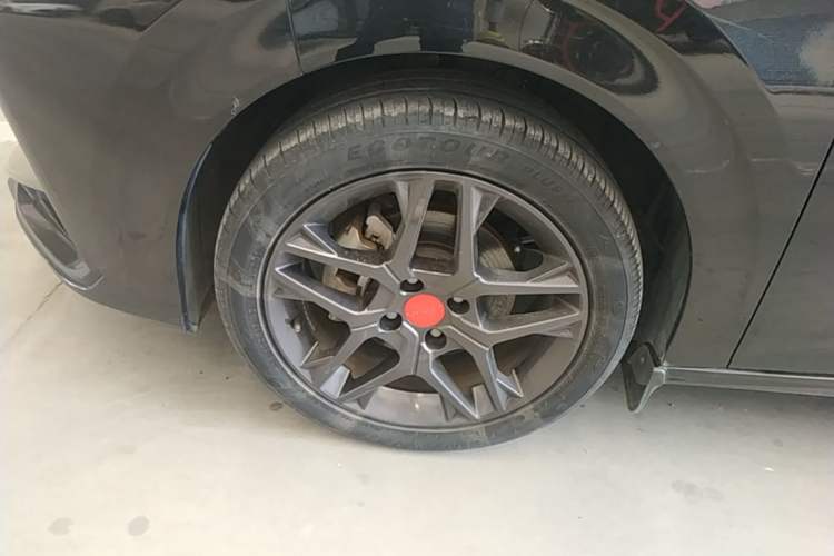 Used Dongfeng Aeolus Yixuan 2021 230T Automatic Dream-Chasing Rider Edition
