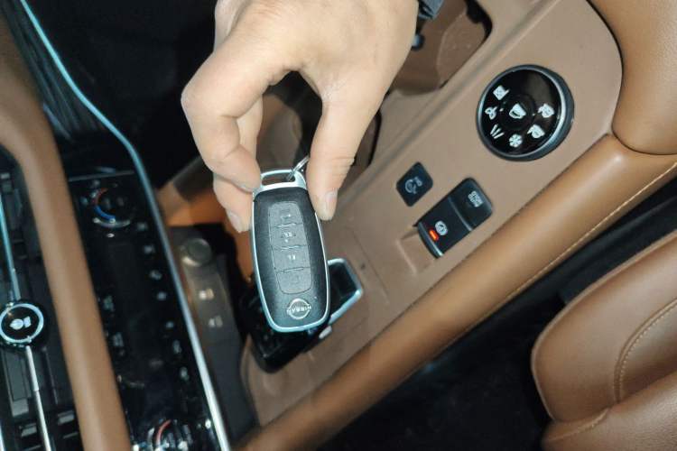 Used Nissan Pathfinder 2024 380 VC-TURBO Four-Wheel Drive Intelligent Driving Version 6 Seats
