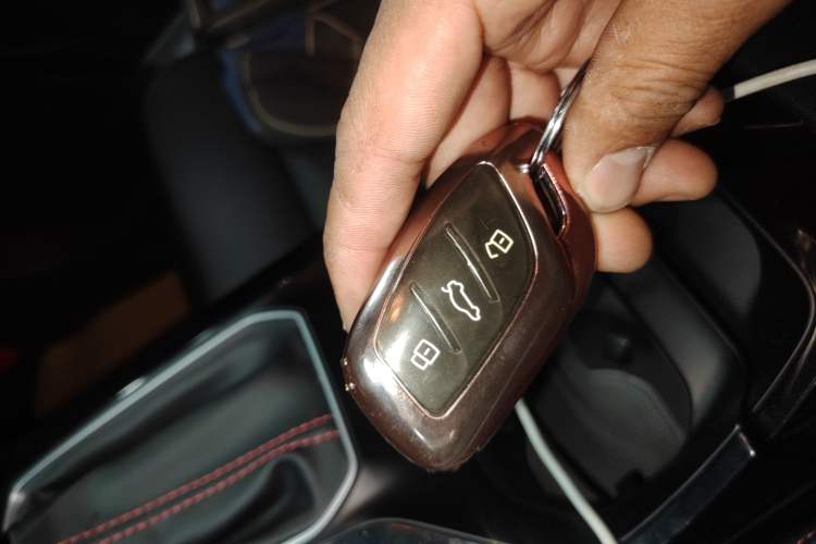 Used MG 5 2021 180 DVVT CVT Youthful Style Edition