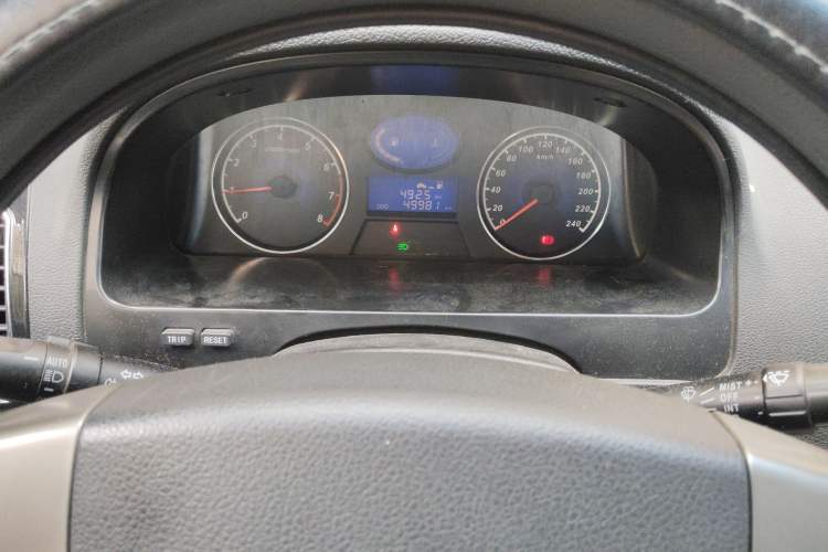 Used Geely Auto Classic Emgrand 2013 Sedan 1.5L Manual Entry-Level Model