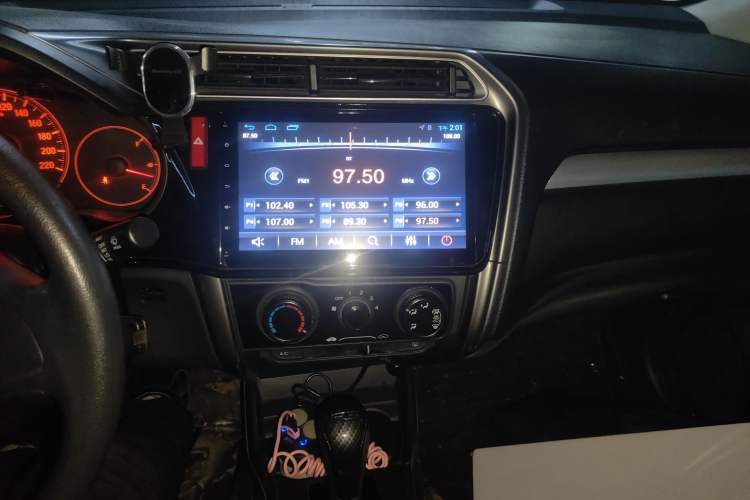 Used Honda Greiz 2016 1.5L CVT Classic Edition Audio And AC Panel