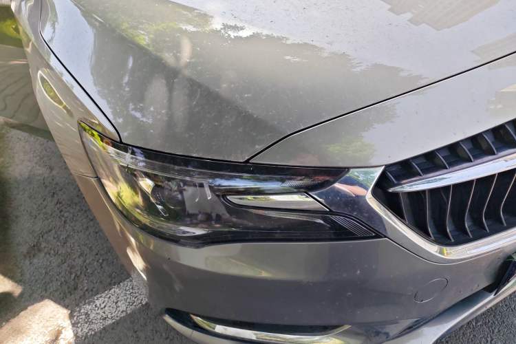 Used Buick GL6 2019 18T 6-Seater Connected Luxury Version China VI Standard Right Front Headlight